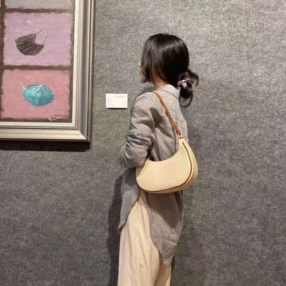Trendy Shoulder Bag Popular Texture Crescent Moon