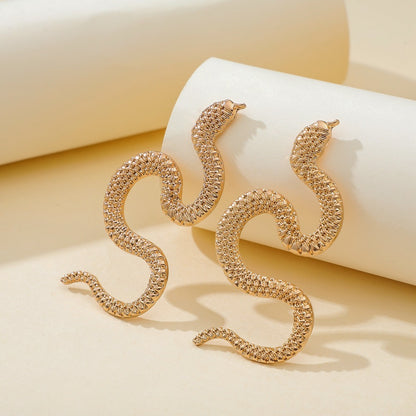 Fashion metal Snake Pair Earrings