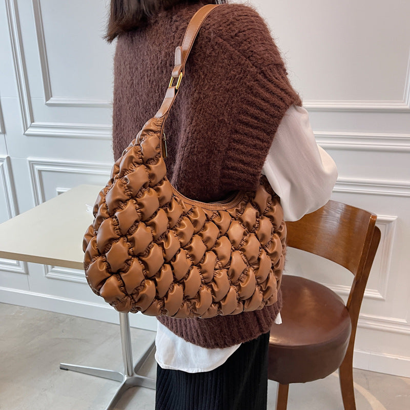 Lingge Embroidery Thread Shoulder Bag Women