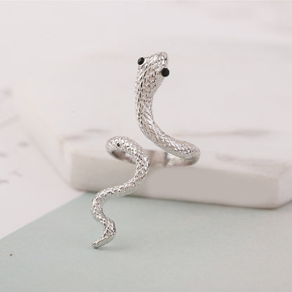 snake finger ring
