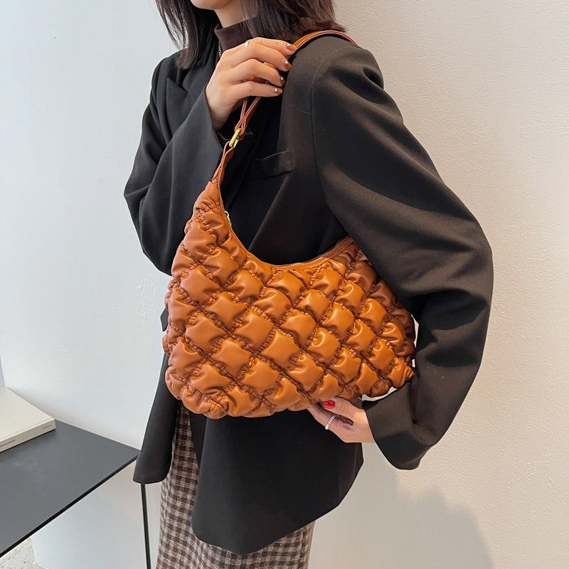 Lingge Embroidery Thread Shoulder Bag Women