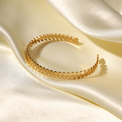 Leaf Style Bracelet For Women